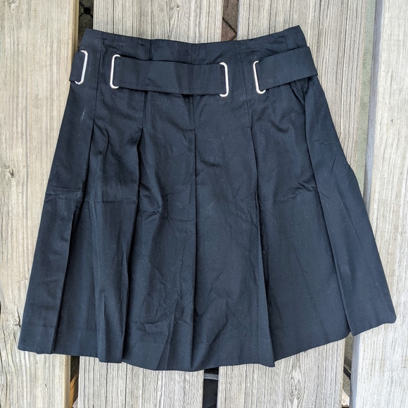 ROBIN HOWE Women Black Skirt l 8 NWT - Picture 1 of 4